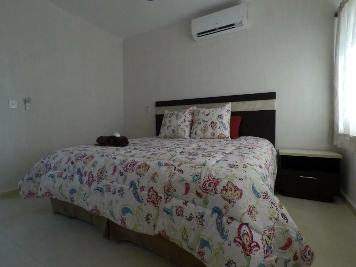 Villa PlayaTurquesa Moderna Casa C/R Auto a 9 min 5ta ave Playa del Carmen